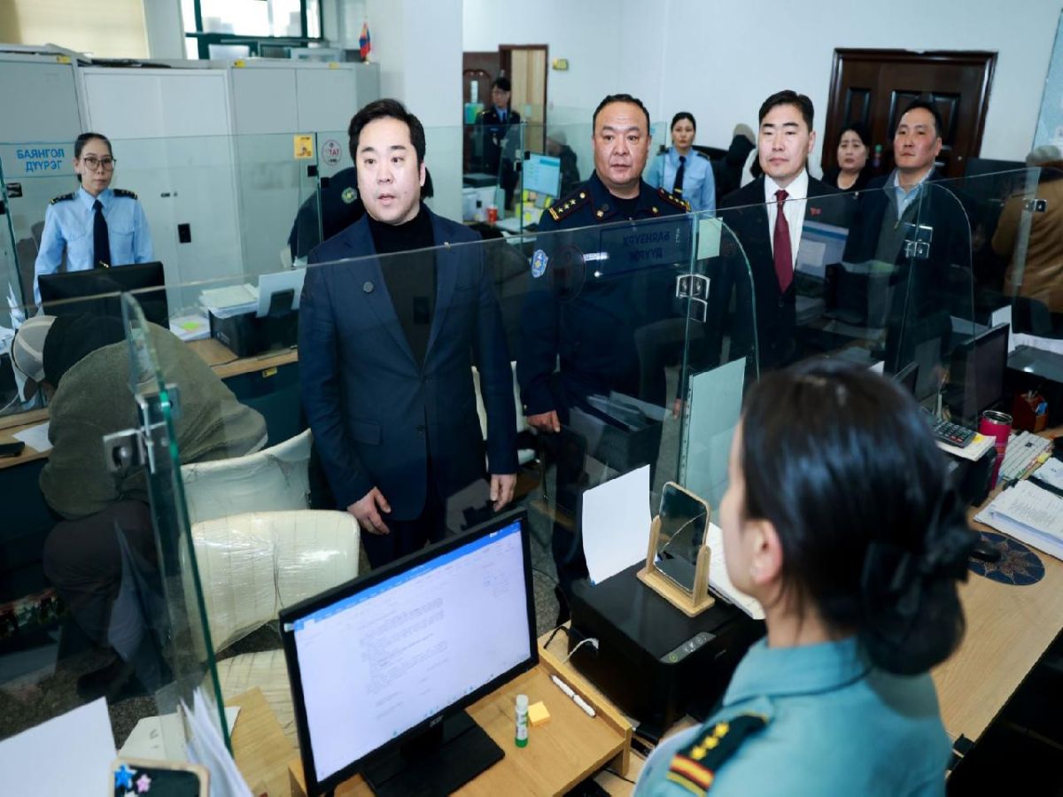 НИТХ-ын дарга А.Баяр Нийслэлийн шүүхийн шийдвэр гүйцэтгэх газар ажиллав